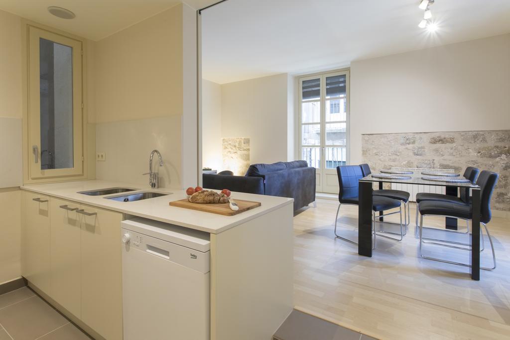 Bravissimo Cort Reial-2A Apartment Girona Exterior photo